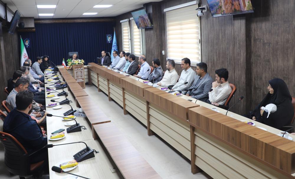 مراسم بزرگداشت روز ملی جمعیت و تکریم خانواده متولدین ۱۴۰۳ در دانشگاه برگزار شد