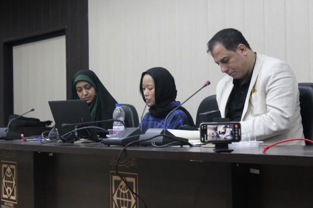 دومین پیش‌نشست یازدهمین همایش ملی پژوهش‌های زبان و ادبیات فارسی در دانشگاه برگزار شد